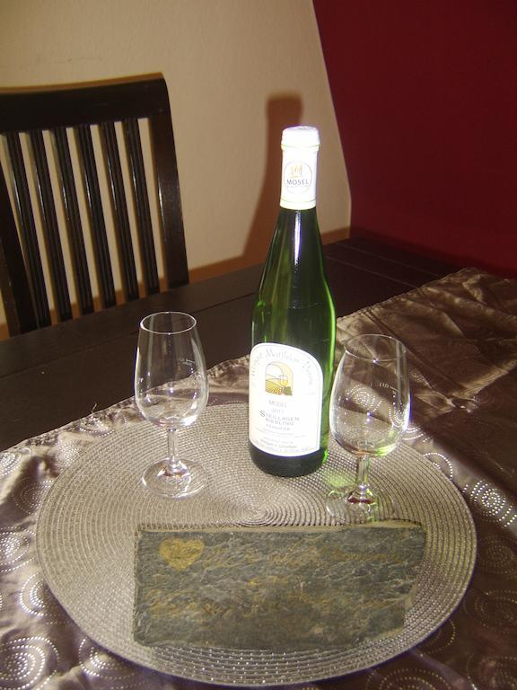Weingut Matthias Dauns Διαμέρισμα Reil Δωμάτιο φωτογραφία